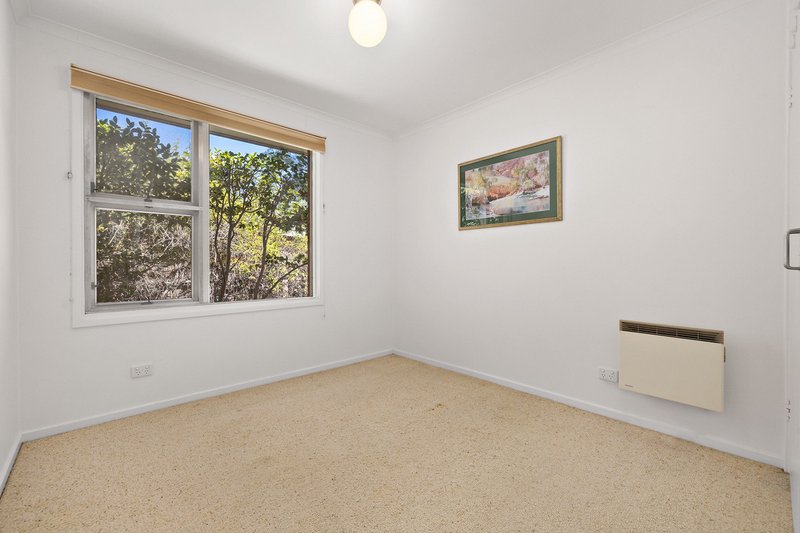 Photo - 45 Hannan Crescent, Ainslie ACT 2602 - Image 9