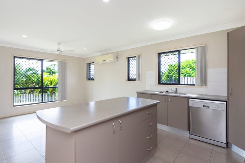 Photo - 45 Heatherdale Drive, Upper Coomera QLD 4209 - Image 3