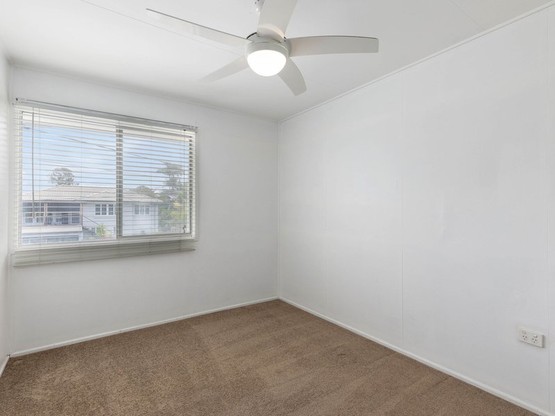 Photo - 45 Hemsworth Street, Acacia Ridge QLD 4110 - Image 6