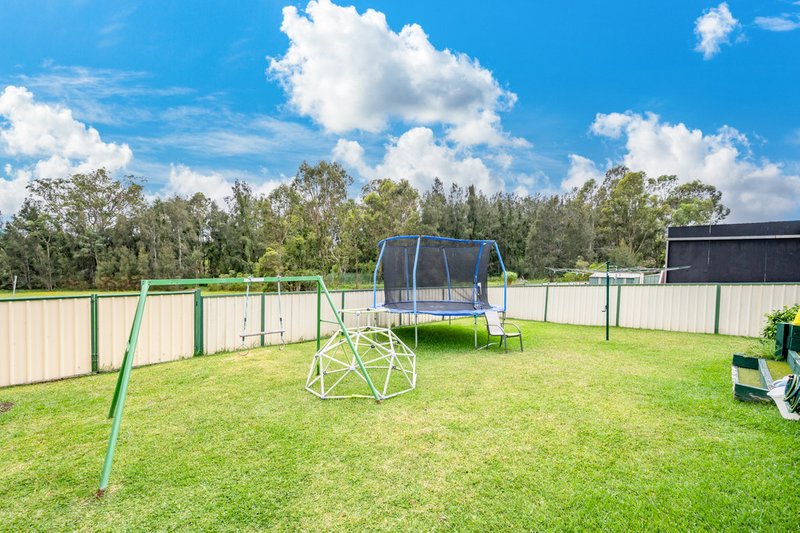 Photo - 45 Holwell Circuit, Raymond Terrace NSW 2324 - Image 13