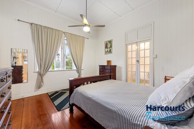 Photo - 45 Honour Avenue, Chelmer QLD 4068 - Image 7