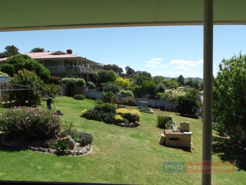 Photo - 45 Howick Street, Tumut NSW 2720 - Image 21