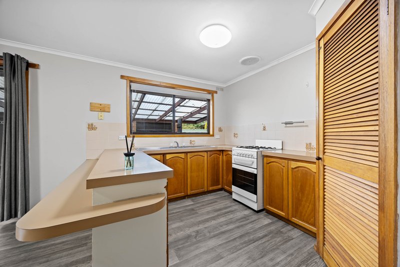 Photo - 45 Iona Drive, Sebastopol VIC 3356 - Image 7