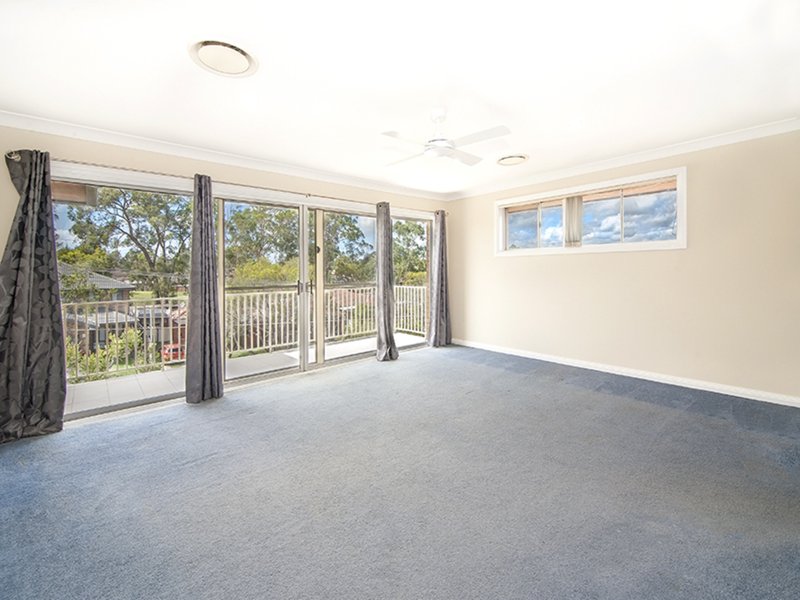 Photo - 45 Jacaranda Drive, Georges Hall NSW 2198 - Image 7