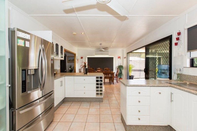 Photo - 45 Jacobsen Crescent, Mount Isa QLD 4825 - Image 8