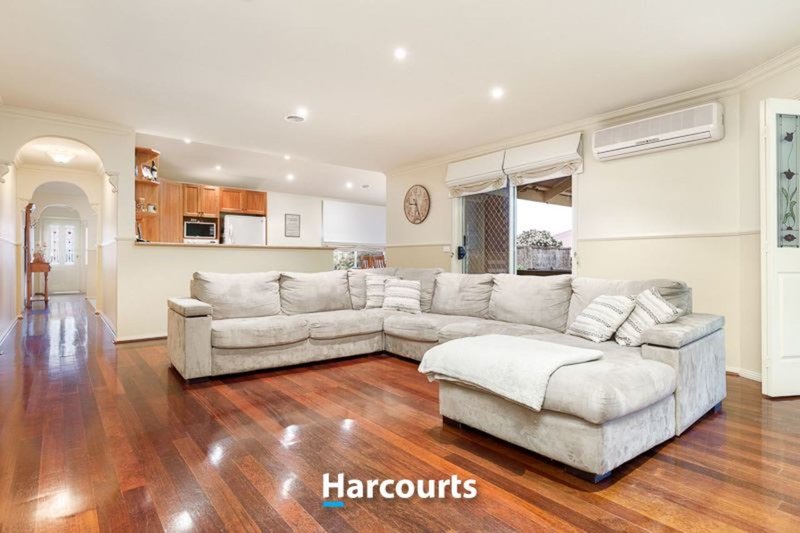 Photo - 45 Janet Bowman Boulevard, Beaconsfield VIC 3807 - Image 3