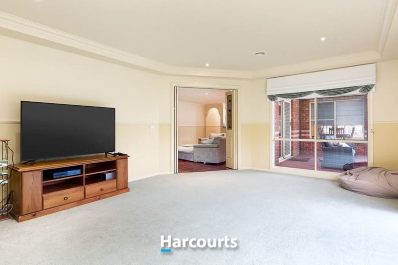 Photo - 45 Janet Bowman Boulevard, Beaconsfield VIC 3807 - Image 6