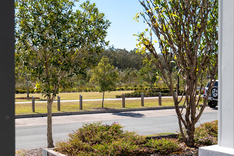 Photo - 45 Jasmine Avenue, Nirimba QLD 4551 - Image 6