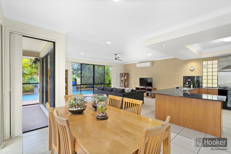 Photo - 45 John Dalley Drive, Helensvale QLD 4212 - Image 7