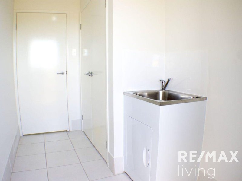 Photo - 45 Judith Street, Crestmead QLD 4132 - Image 6