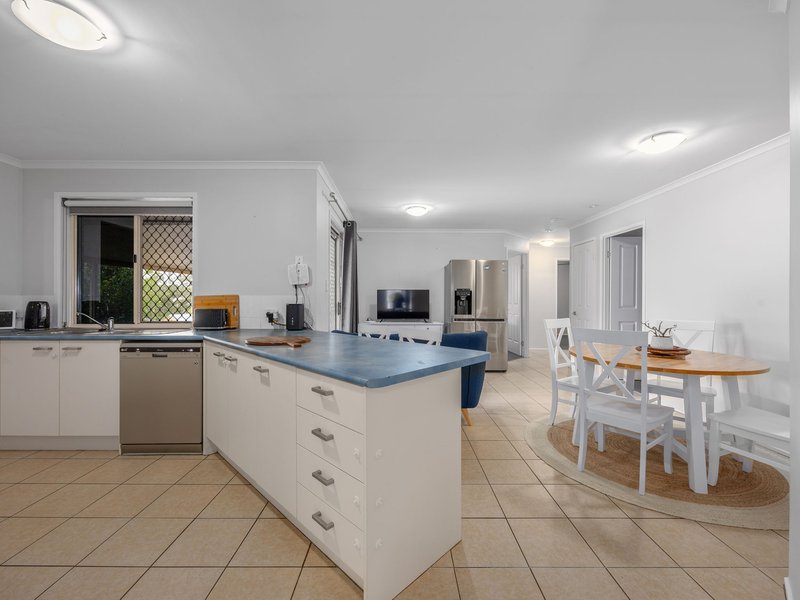 Photo - 45 Jupiter Street, Wulkuraka QLD 4305 - Image 6