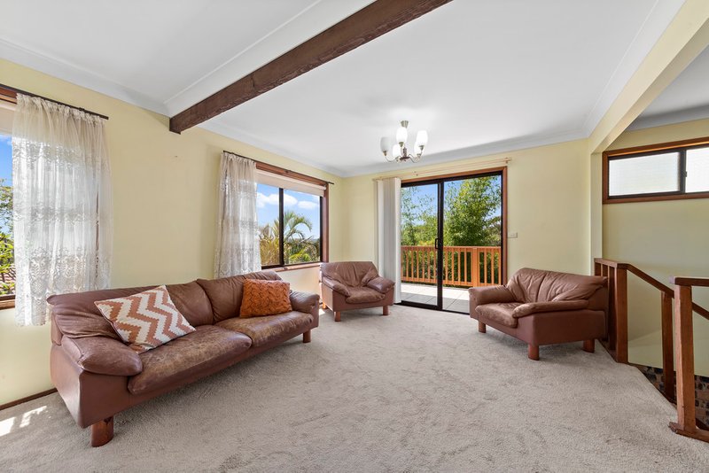 Photo - 45 Kailua Avenue, Budgewoi NSW 2262 - Image 4