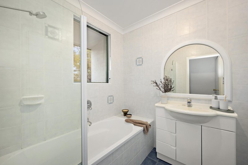 Photo - 45 Kambalda Crescent, Fisher ACT 2611 - Image 16