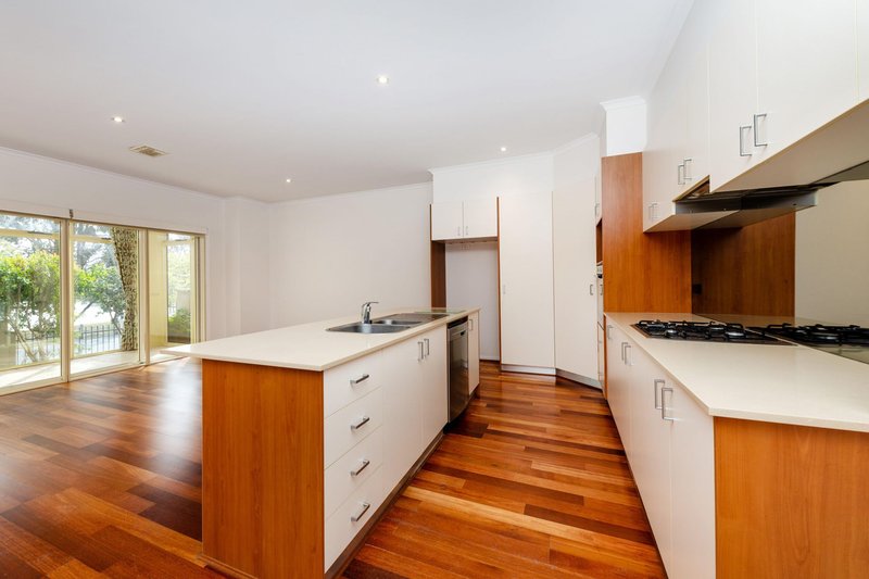 Photo - 45 Katoomba Street, Harrison ACT 2914 - Image 6