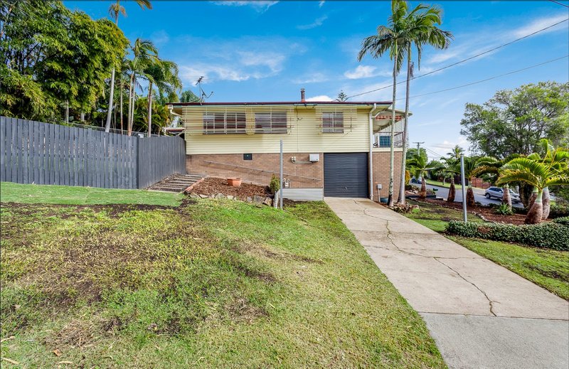 Photo - 45 Kingaroy Street, Stafford Heights QLD 4053 - Image 2