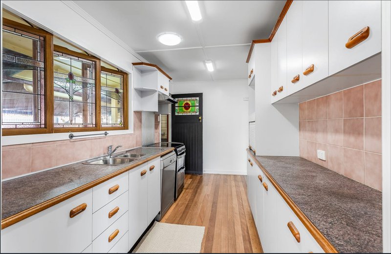 Photo - 45 Kingaroy Street, Stafford Heights QLD 4053 - Image 3