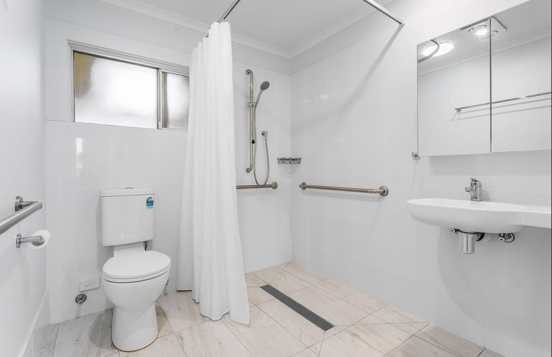 Photo - 45 Kingaroy Street, Stafford Heights QLD 4053 - Image 13