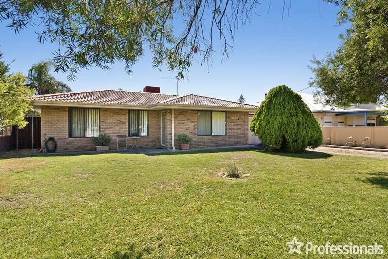 45 Kingsbridge Road, Warnbro WA 6169