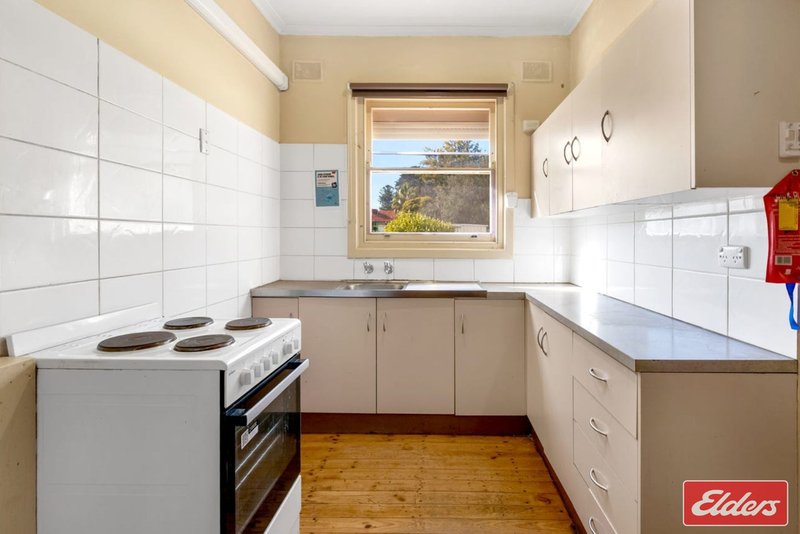 Photo - 45 Knowles Road, Elizabeth Vale SA 5112 - Image 3