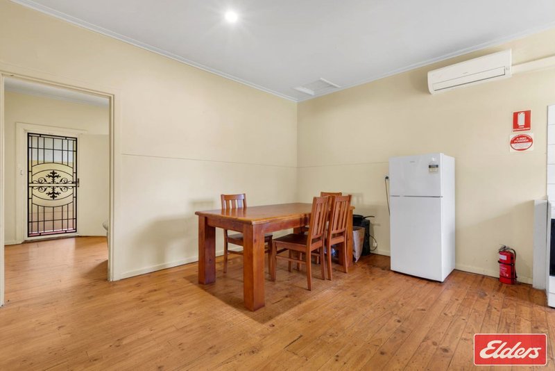 Photo - 45 Knowles Road, Elizabeth Vale SA 5112 - Image 4