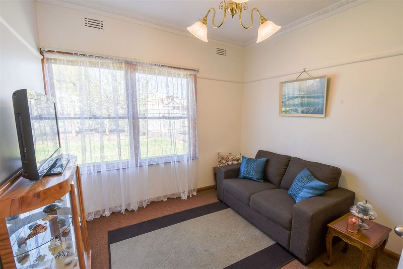 Photo - 45 Lake Street, Edenhope VIC 3318 - Image 11