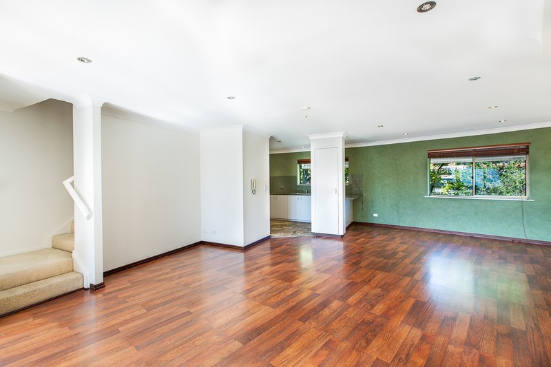 Photo - 45 Lambert Street, Kangaroo Point QLD 4169 - Image 3