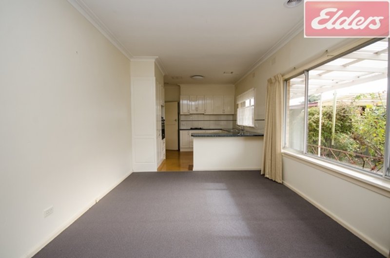 Photo - 45 Leonard Street, Wodonga VIC 3690 - Image 3