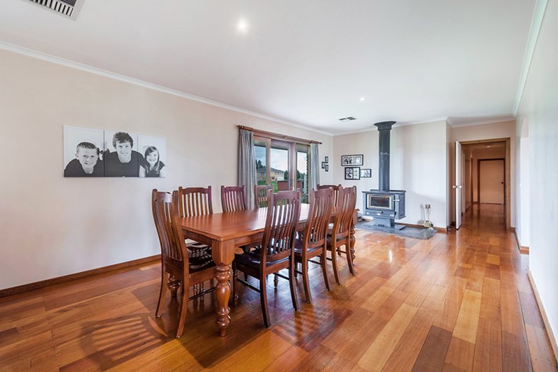 Photo - 45 Lewis Street, Beveridge VIC 3753 - Image 4