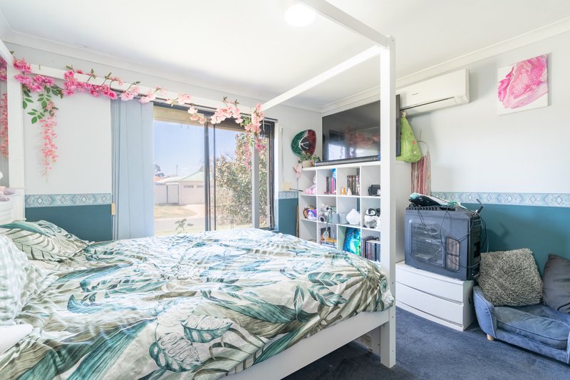 Photo - 45 Link Way, Cooloongup WA 6168 - Image 3