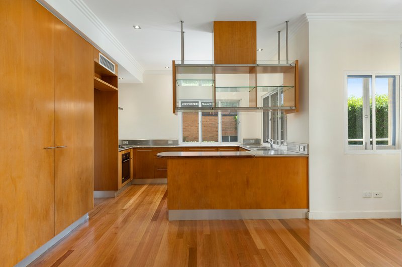 Photo - 45 Liverpool Road, Clayfield QLD 4011 - Image 2