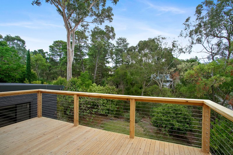 Photo - 45 Louis Street, Greensborough VIC 3088 - Image 2