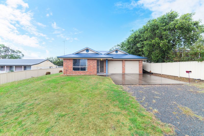 Photo - 45 Lowe Street, Clarence Town NSW 2321 - Image 2