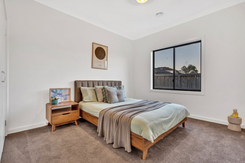 Photo - 45 Lucknow Drive, Beveridge VIC 3753 - Image 23