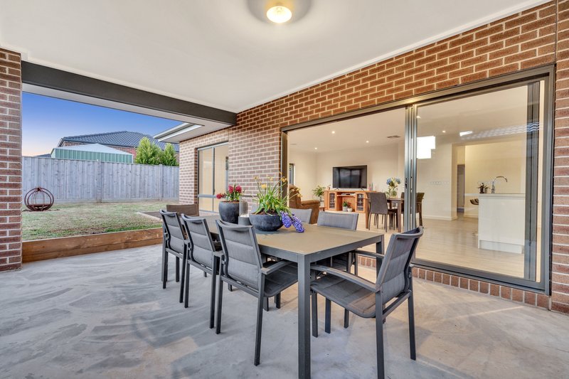 Photo - 45 Lucknow Drive, Beveridge VIC 3753 - Image 26