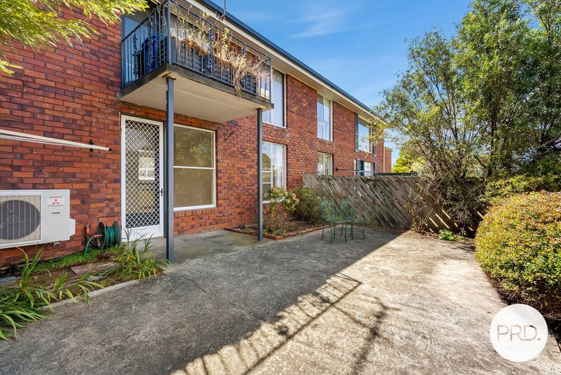 4/5 Luttrell Avenue, Bellerive TAS 7018