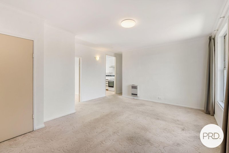 Photo - 4/5 Luttrell Avenue, Bellerive TAS 7018 - Image 3