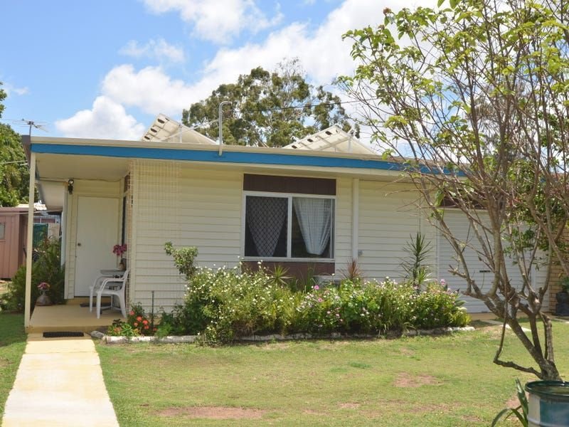 Photo - 45 Maple Drive, Andergrove QLD 4740 - Image 2