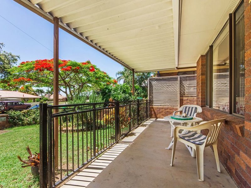 Photo - 45 Mariners Crescent, Banora Point NSW 2486 - Image 2