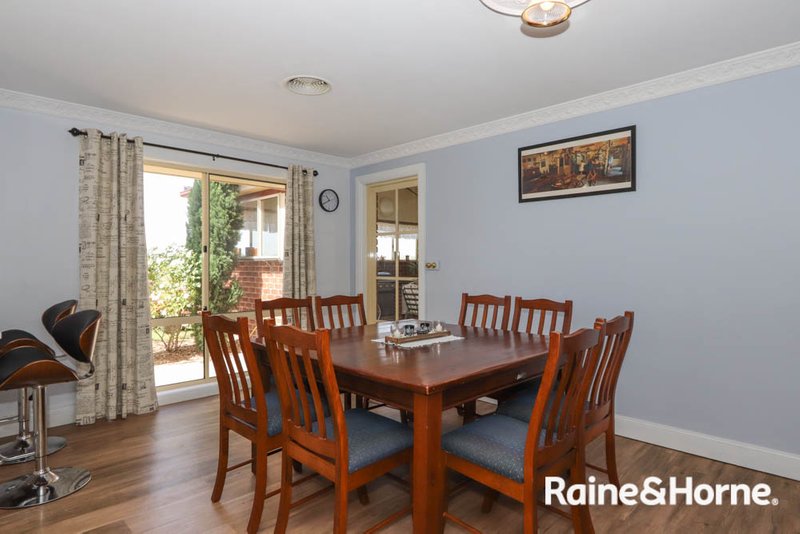 Photo - 45 Marion Close, Wimbledon NSW 2795 - Image 3