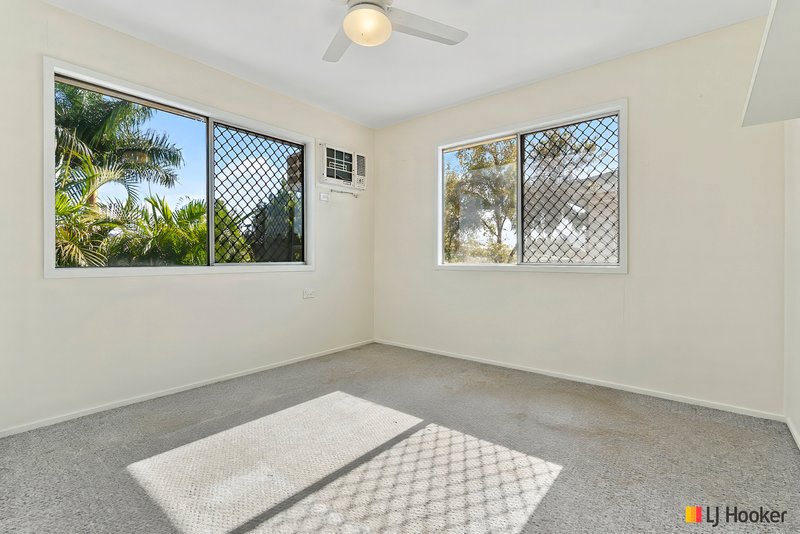 Photo - 45 Menzies Street, Park Avenue QLD 4701 - Image 6