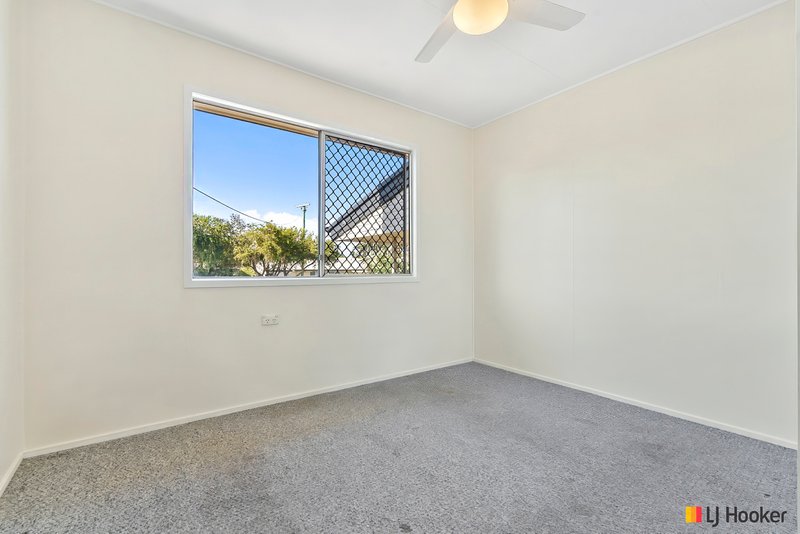 Photo - 45 Menzies Street, Park Avenue QLD 4701 - Image 8