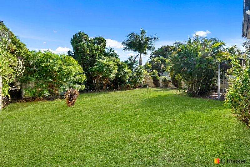 Photo - 45 Menzies Street, Park Avenue QLD 4701 - Image 11