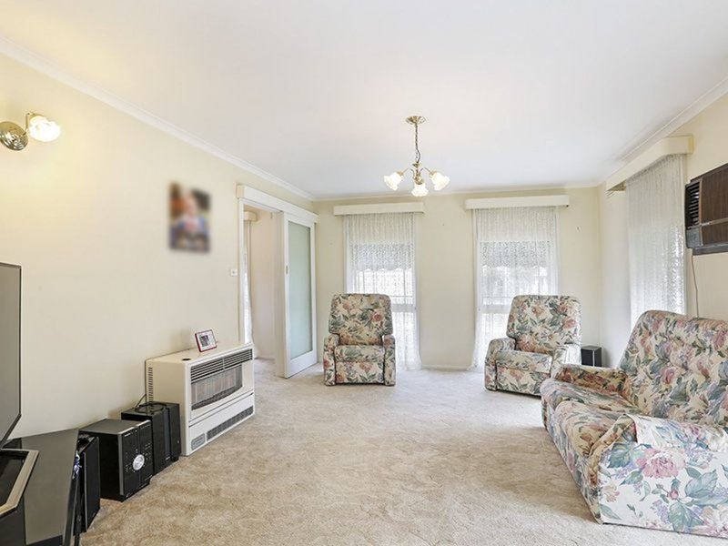 Photo - 45 Merlin Crescent, Corio VIC 3214 - Image 3