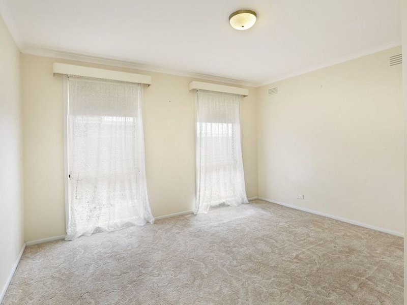 Photo - 45 Merlin Crescent, Corio VIC 3214 - Image 7