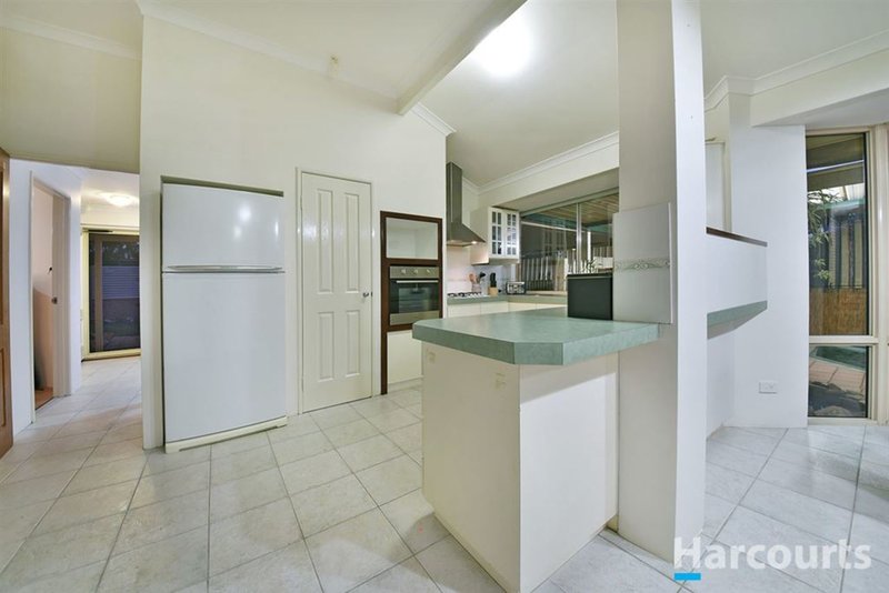 Photo - 45 Mint Circuit, Banksia Grove WA 6031 - Image 4