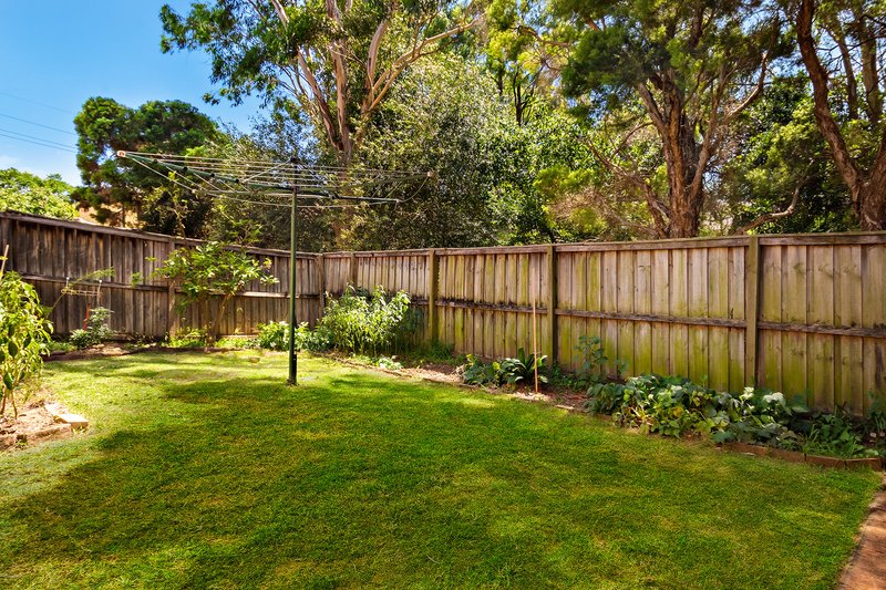 Photo - 45 Myee Crescent, Baulkham Hills NSW 2153 - Image 8