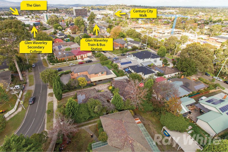 Photo - 45 Myers Avenue, Glen Waverley VIC 3150 - Image 10