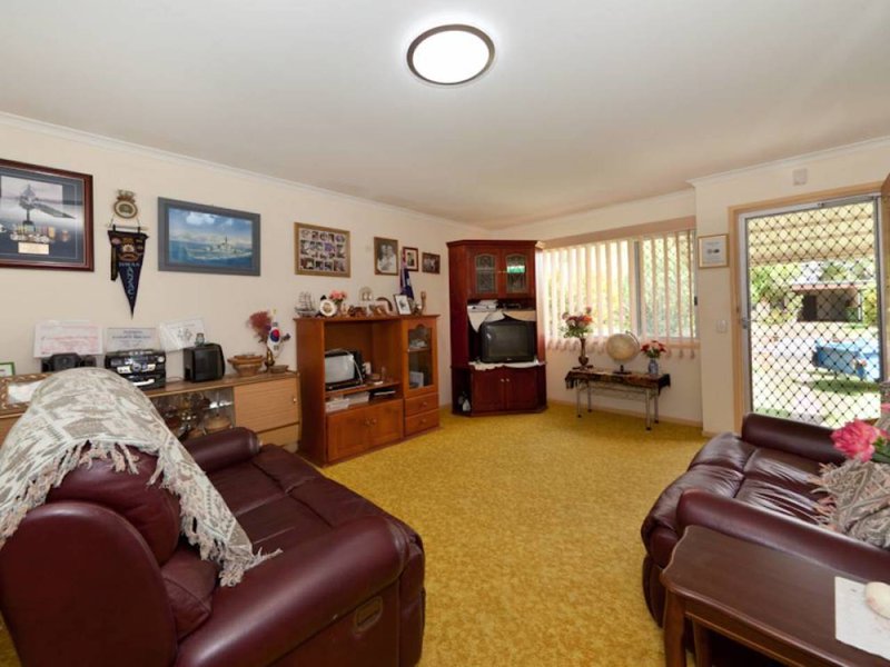 Photo - 45 Nelson Street, Golden Beach QLD 4551 - Image 3