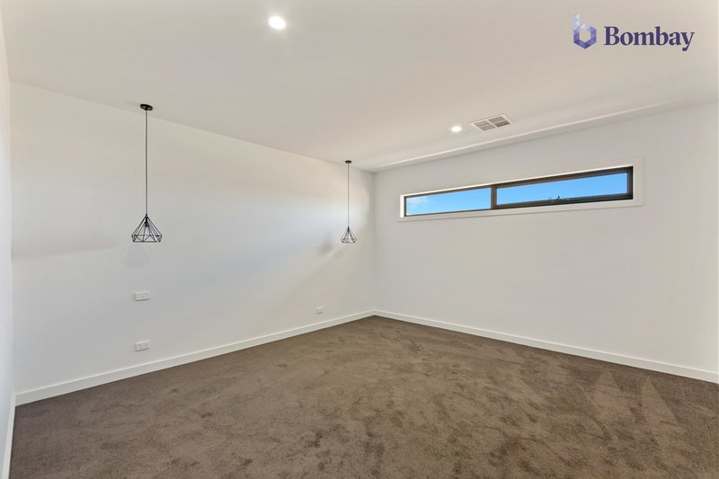 Photo - 45 Nobility Road, Craigieburn VIC 3064 - Image 6