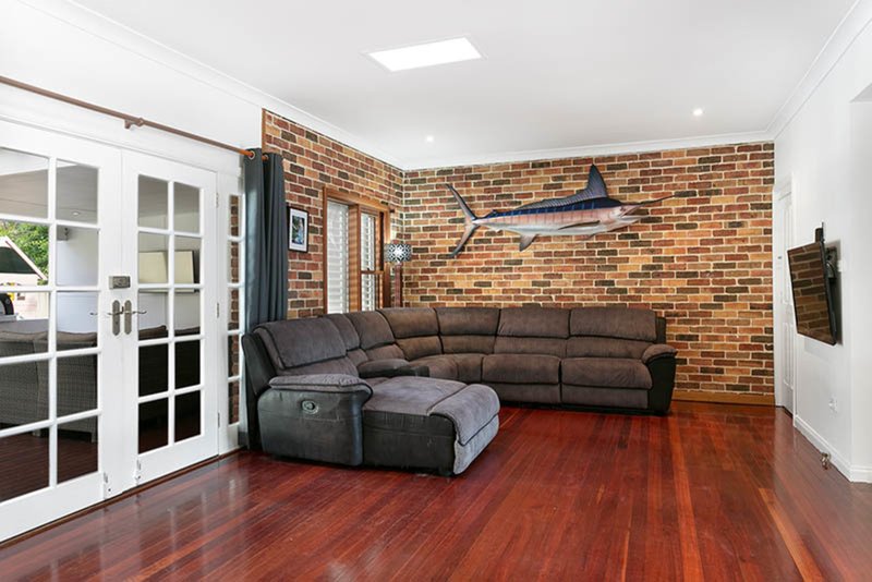 Photo - 45 Ocean Street, Windang NSW 2528 - Image 5